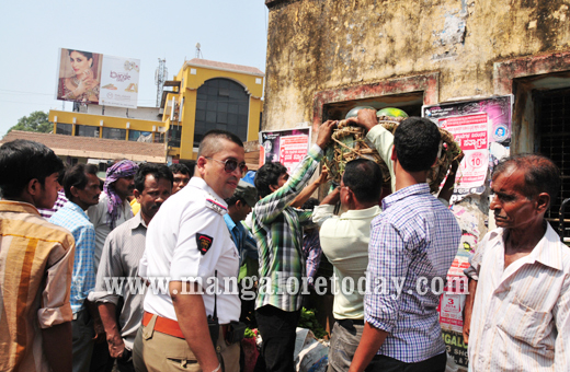 Cental Market merchants and street vendors clash